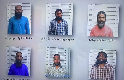 ރައީސް ނަޝީދު އަަވަހާރަކޮށްލަން ބޮމުގެ ހަމަލާދިން ކަމަށް ބެެލެވޭ މީހުން: ދިވެހި ދައުލަތްވެސް ގަބޫލެއް ނުކުރޭ.