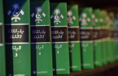 ދިވެހިރާއްޖޭގައި ހެދިފައިވާ ބައެއް ޤާނޫނުތައް، ދިވެހިރާއްޖޭގައި ހެދޭ ޤާނޫނުތަކުގެ މަޞްދަރަކީ އިސްލާމް ދީންކަމާއި އެދީނުގެ އެއްވެސް އަޞްލަކާ ޚިލާފަށް ހަދާ ޤާނޫނެއްނަމަ 