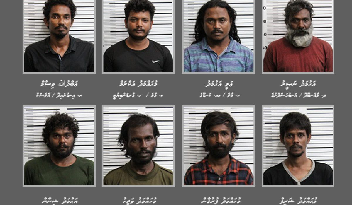 އަންގާރަ ދުވަހު ފުލުހުން އަތުލައިގަތް 72 ކިލޯއަށްވުރެ ގިނަ މަސްތުވާތަކެތި މާލެއަށް އެތެރެކުރުމުގައި ބައިވެރިވި 8 މީހުން، މިމީހުންގެ އިތުރުން ތަޤިއްޔުއާއި ވިސާމް އަކީ އިސްކޮށް ތިބި ދެމީހުން-: ފޮޓޯ: ފުލުހުން