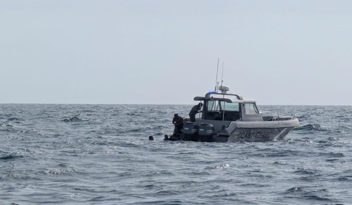 Kumundhoo kairin Kanduvi