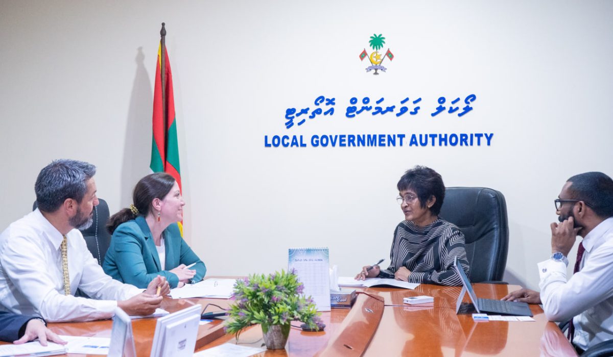 އެލްޖީއޭ ގެ ކުރީގެ ސީއީއޯ ބައްދަލުވުމެއްގައި