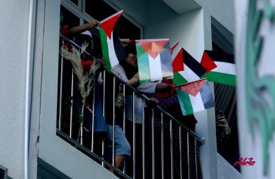 ފޮޓޯއިން: ދިވެހިން ފަލަސްތީނާއެކު ތިބިކަން ހާމަކޮށްދީފި / ފޮޓޯ: އިރުވަރު އޮންލައިން