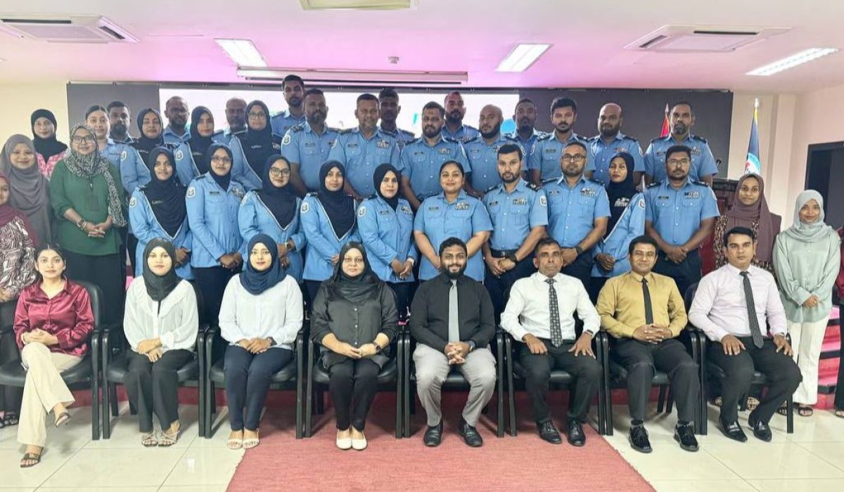 Police Geveshi Aniya