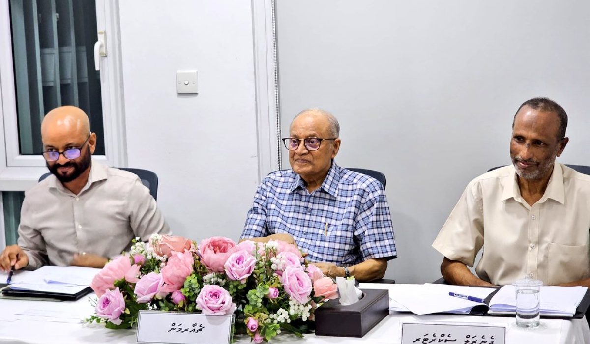 Raees Maumoon