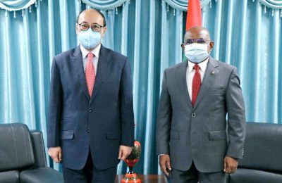 އިންޑިއާގެ ފޮރިން ސެކްރެޓަރީ ޝާހިދުއާ ބައްދަލުކުރެއްވުން. ފޮޓޯ: ފޮރިން މިނިސްޓްރީ
