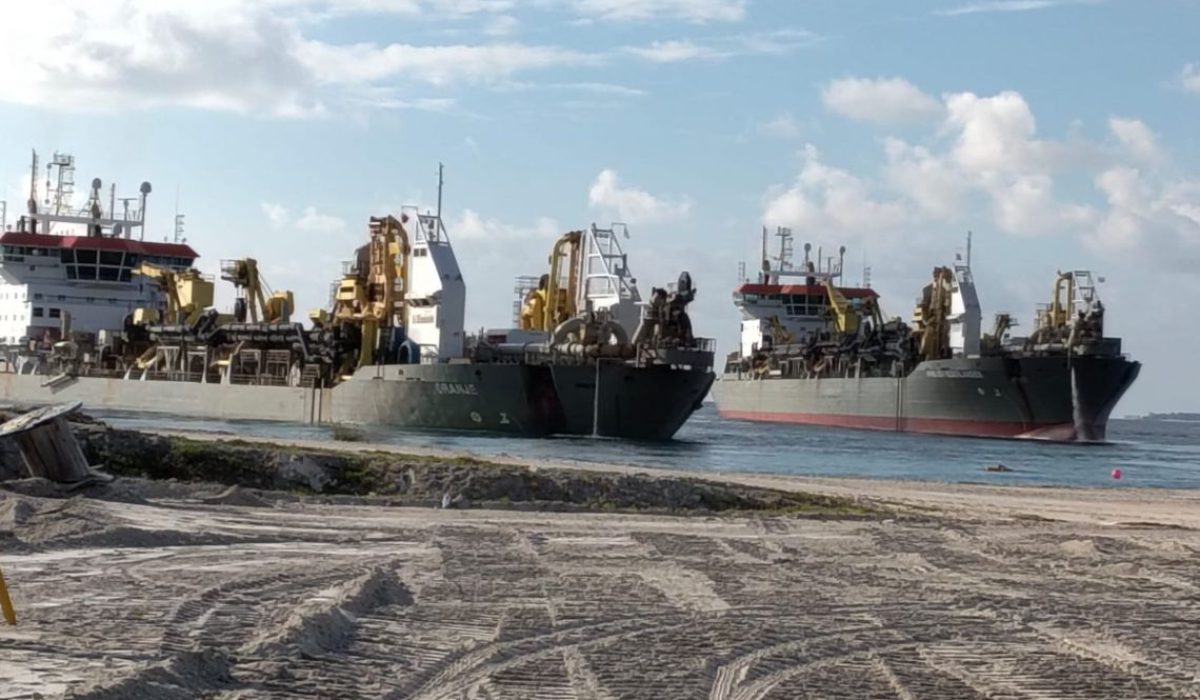 main_20251128_190048