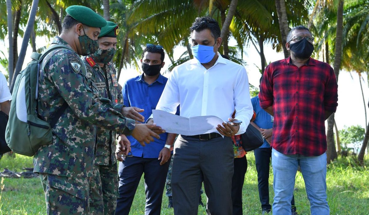 ނައިބުރައީސް ލ.ކަޅައިދޫއަށް ވަޑައިގަތުން. ފޮޓޯ: ރައީސްއޮފީސް