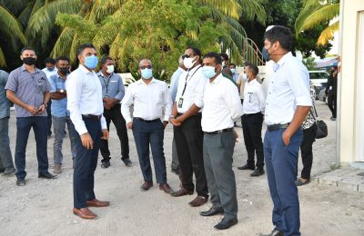 ނައިބުރައީސް ފުވައްމުލަކަށް ކުރައްވާ ދަތުރުފުޅުގެ ތެރެއިން. ފޮޓޯ:ރައީސްއޮފީސް