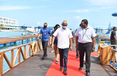 ރައީސް މާލެ ވަޑައިގަތުން. ފޮޓޯ: ރައީސްއޮފީސް
